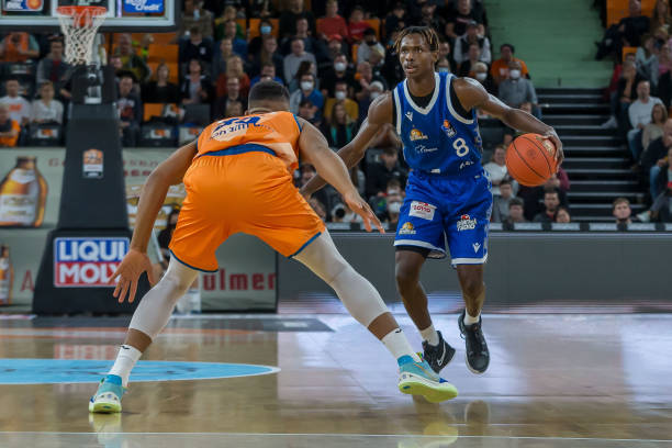 这显示出他 这显示出他