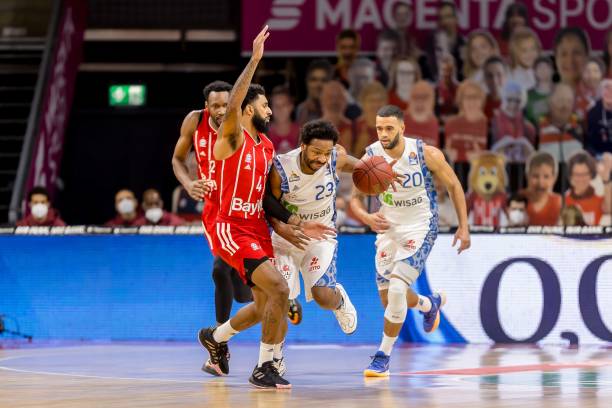 以快制高 以快制高